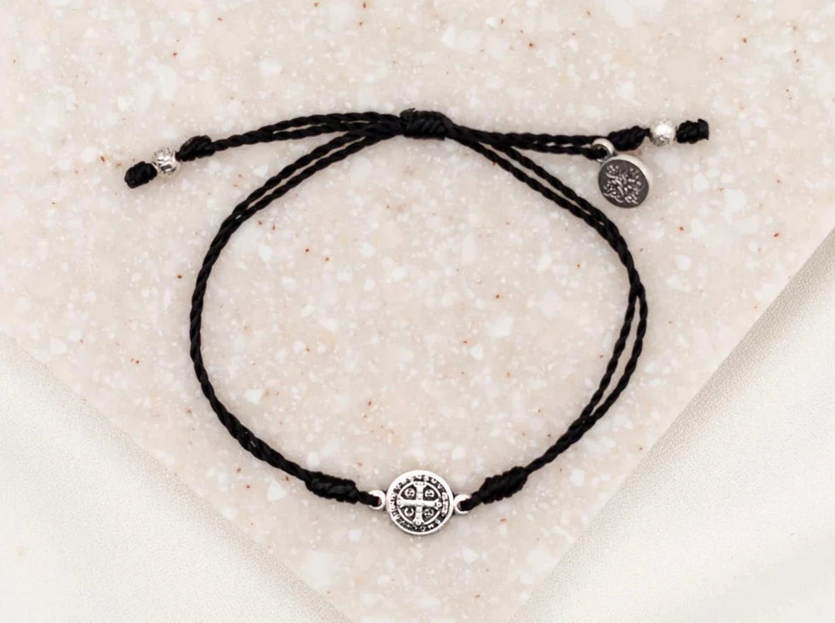 BREATHE BLESSING BRACE-SILVER/BLACK