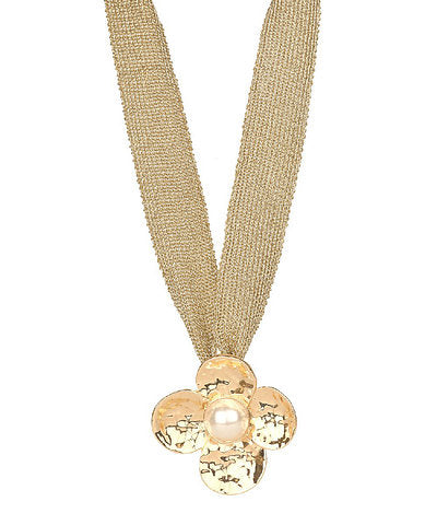 FLOWER WITH PEARL MESH NECKLACE - GOLD