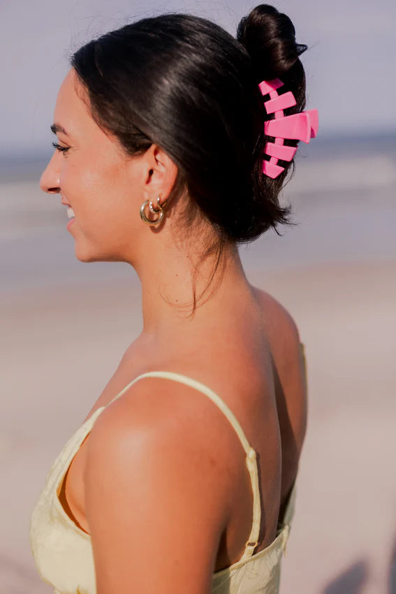 CLASSIC PARADISE PINK MEDIUM HAIR CLIP