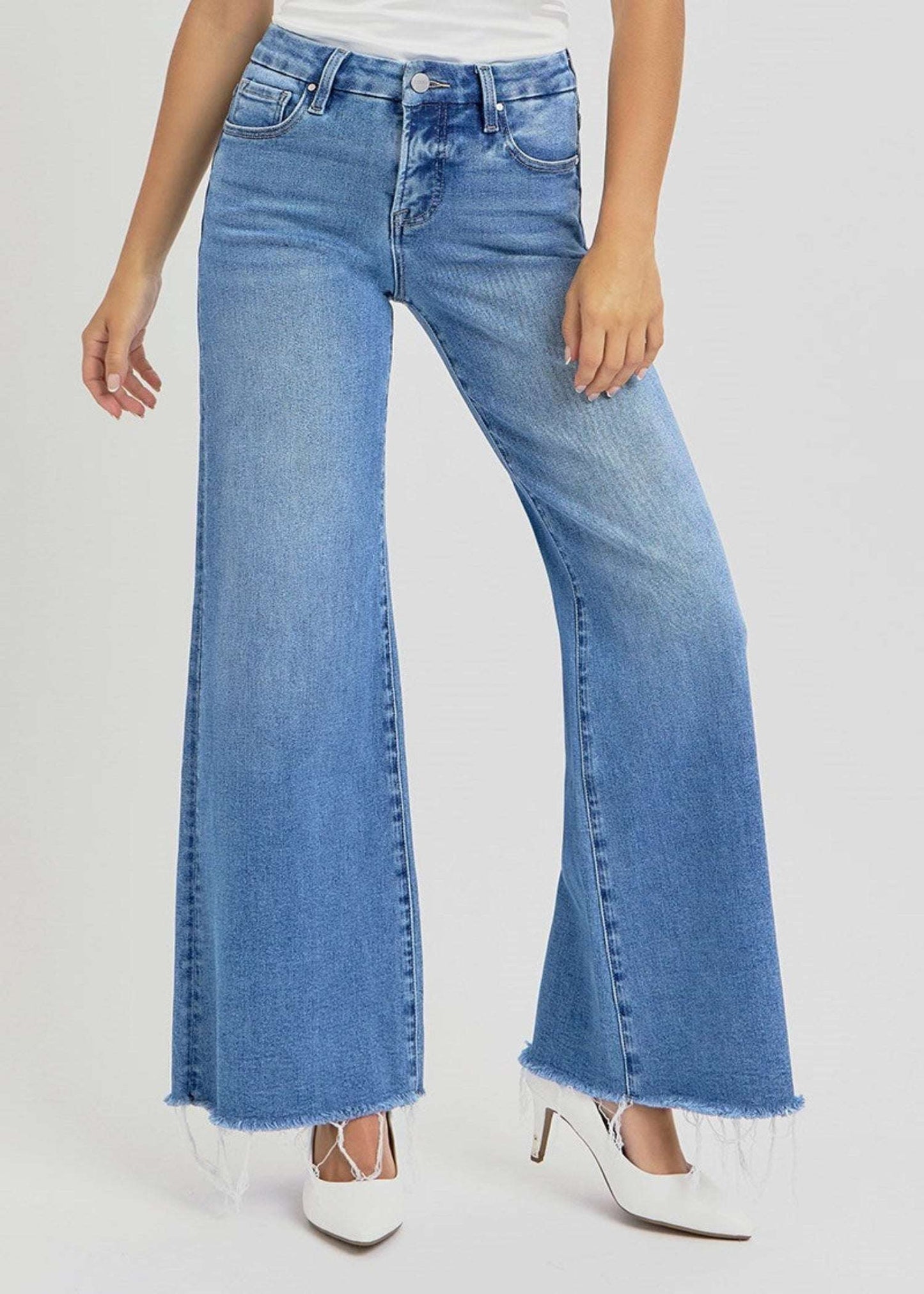 TUMMY CONTROL MID RISE WIDE JEANS - MEDIUM