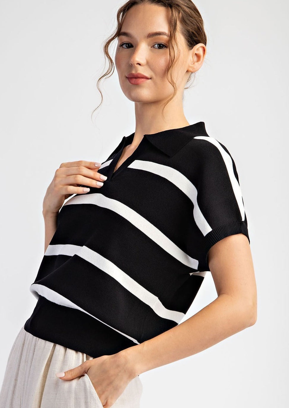 WENDY STRIPE V-NECK TOP-BLACK