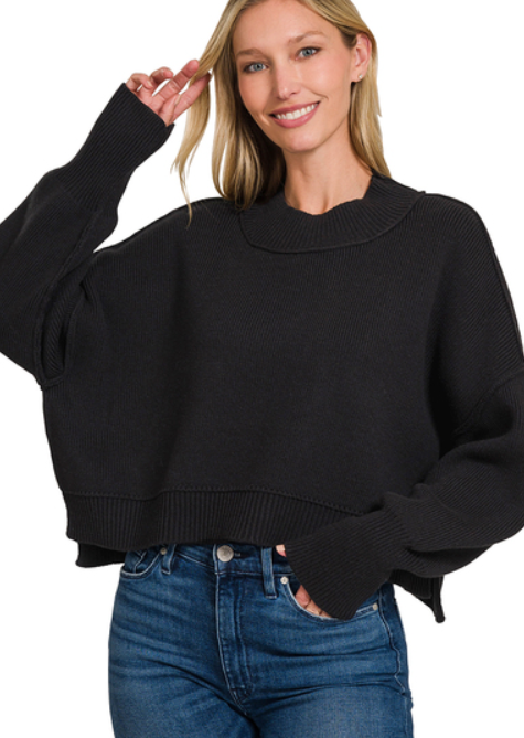 SIDE SLIT OVERSIZE CROP SWEATER-BLACK