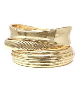 3 ROW TEXTURED CASTING BRACELET - GOLD