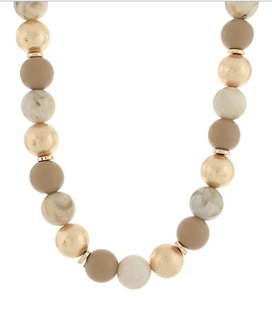 CCB & ACRYLIC BALL BEADED NECKLACE - IVORY/GOLD