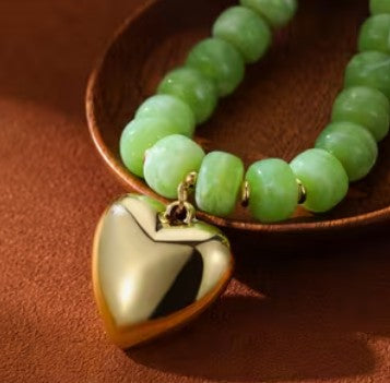 CHUNKY HEART NECKLACE - LIGHT GREEN