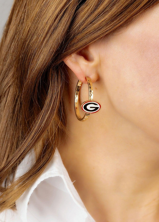 GEORGIA BULLDOG ENAMEL LOGO HOOP EARRINGS