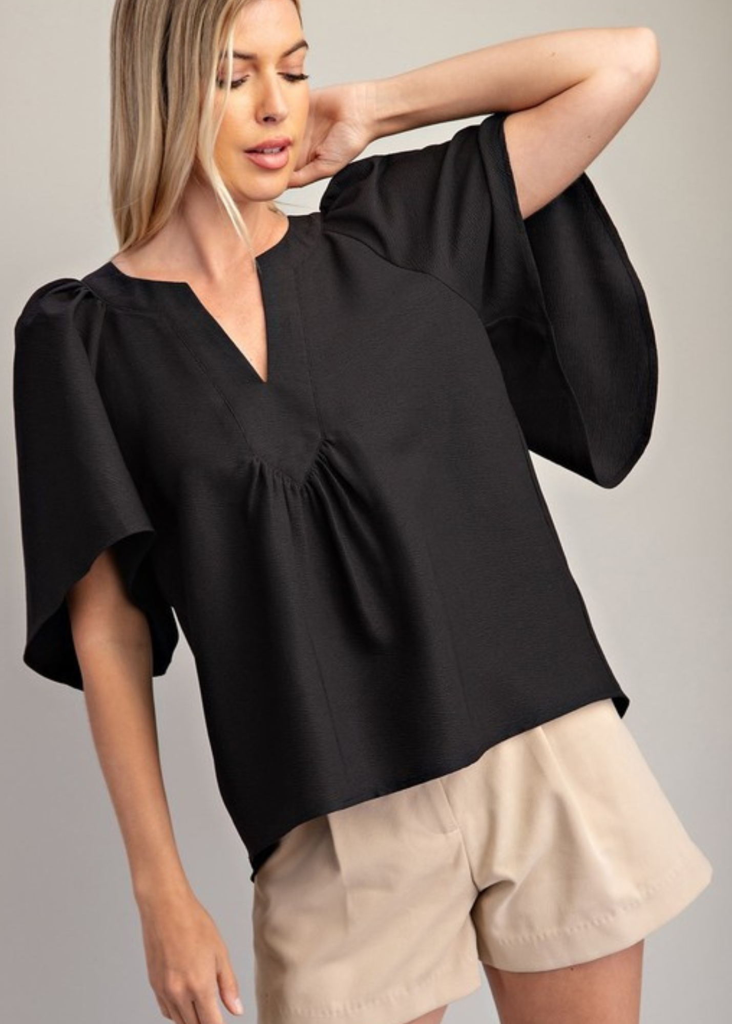 CORA V-NECK PLACKET RUFFLE SLEEVE TOP-BLACK