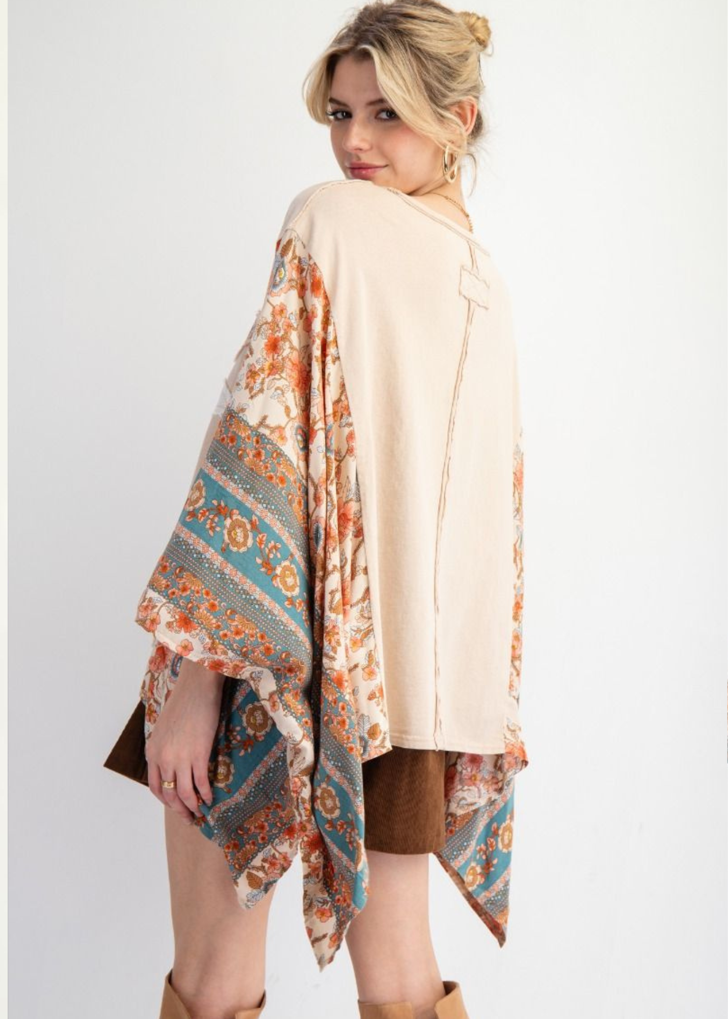 REGAN PONCHO TOP : NATURAL