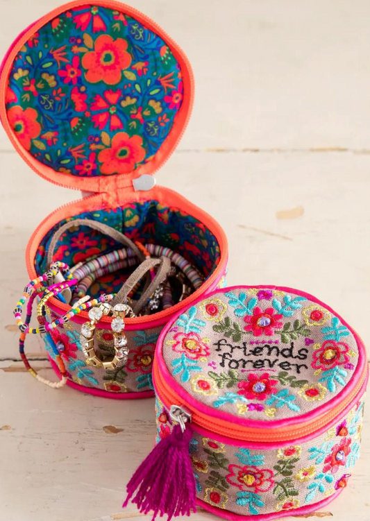 EMBROIDERED JEWELRY CASE-FRIENDS FOREVER