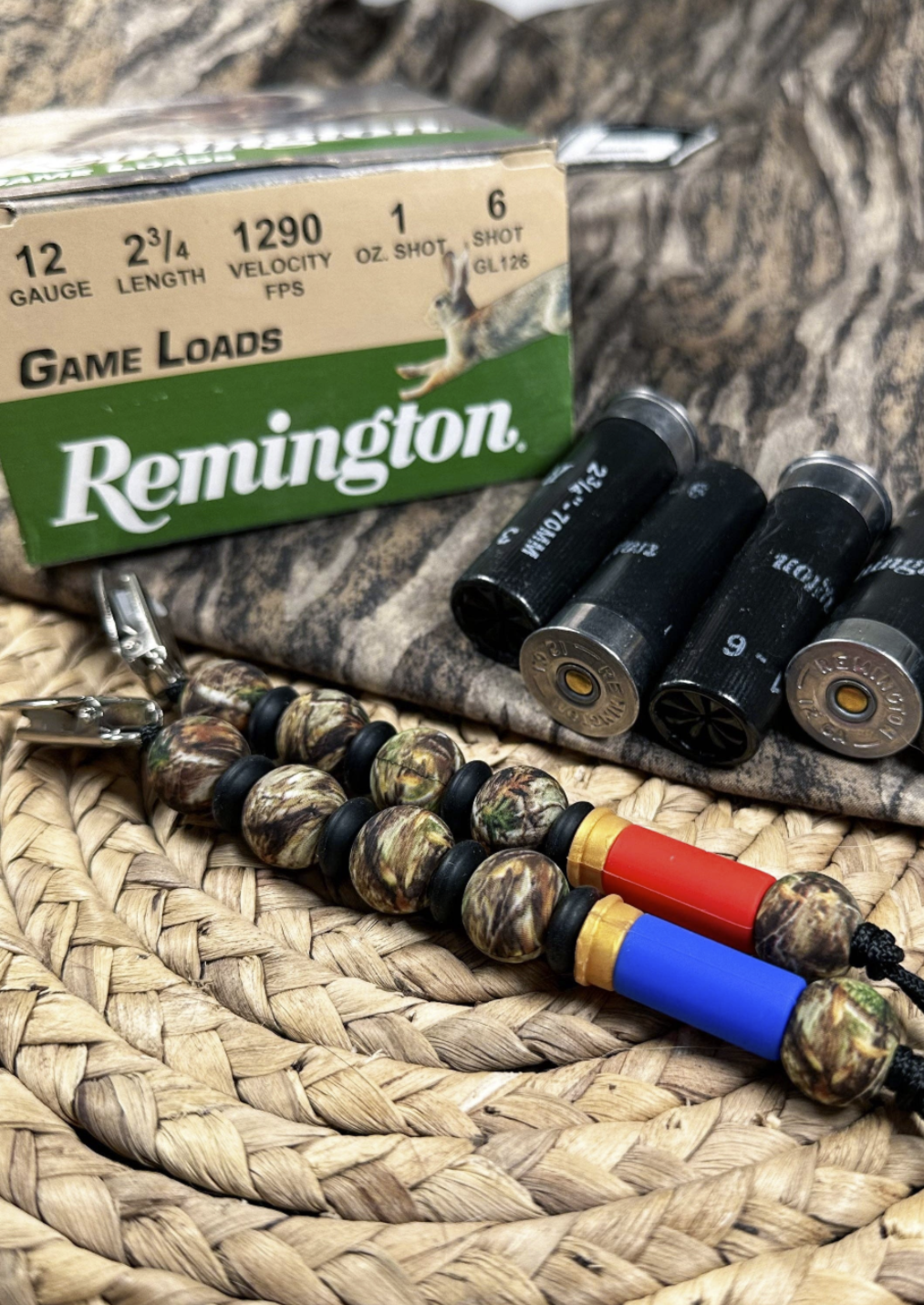 Shell Pacifier Clip