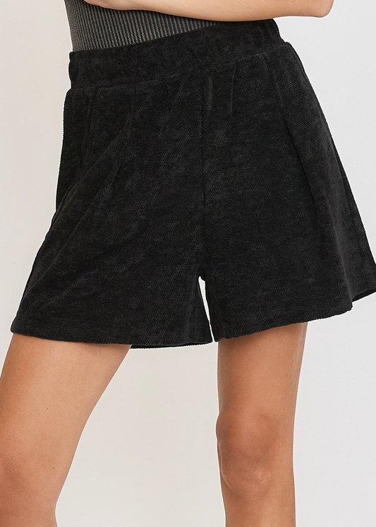 ABI KNIT SHORTS: BLACK