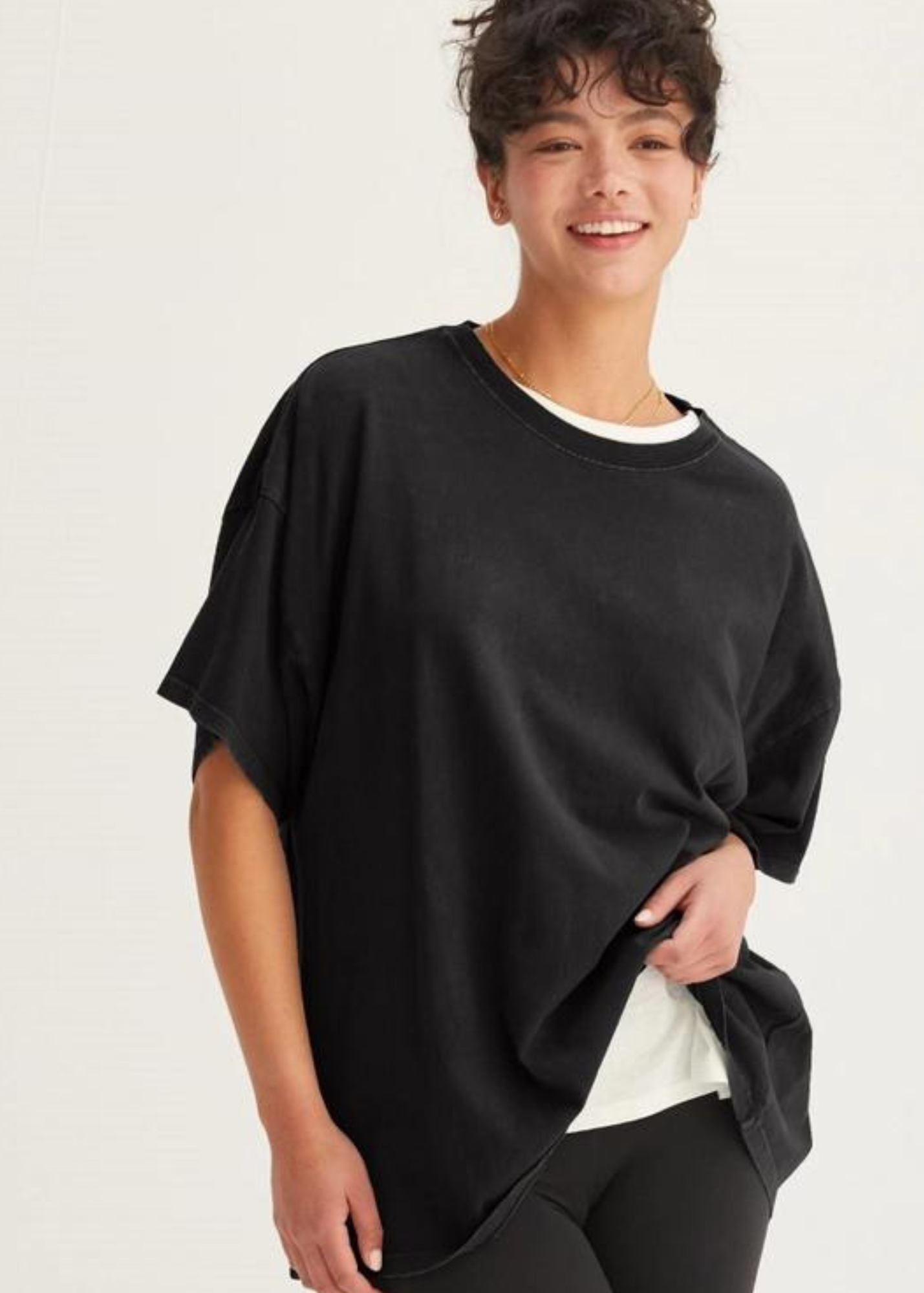 MARGO OVERSIZED TEE: BLACK