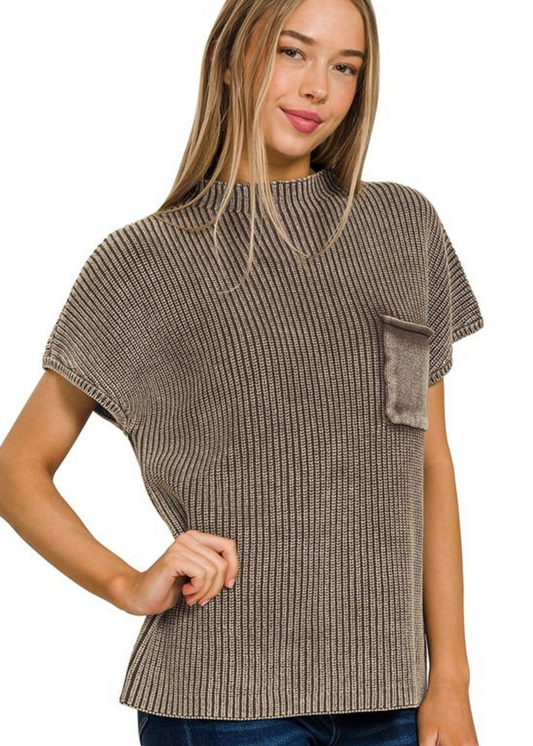 LISA MOCK NECK TOP: BROWN