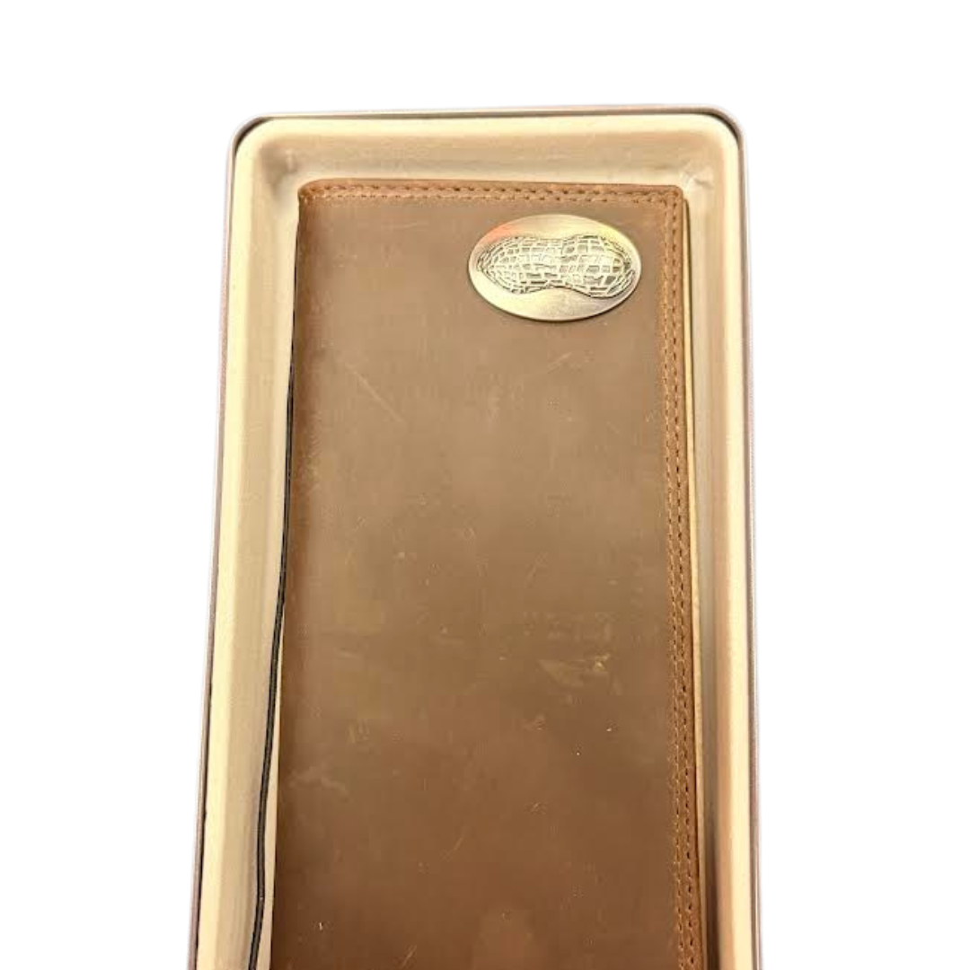 CRAZY HORSE ROPER WALLET-PEANUT