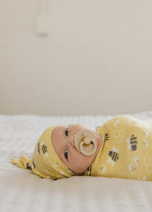 TOP KNOT HAT-HONEYCOMB : 0-4 MONTHS