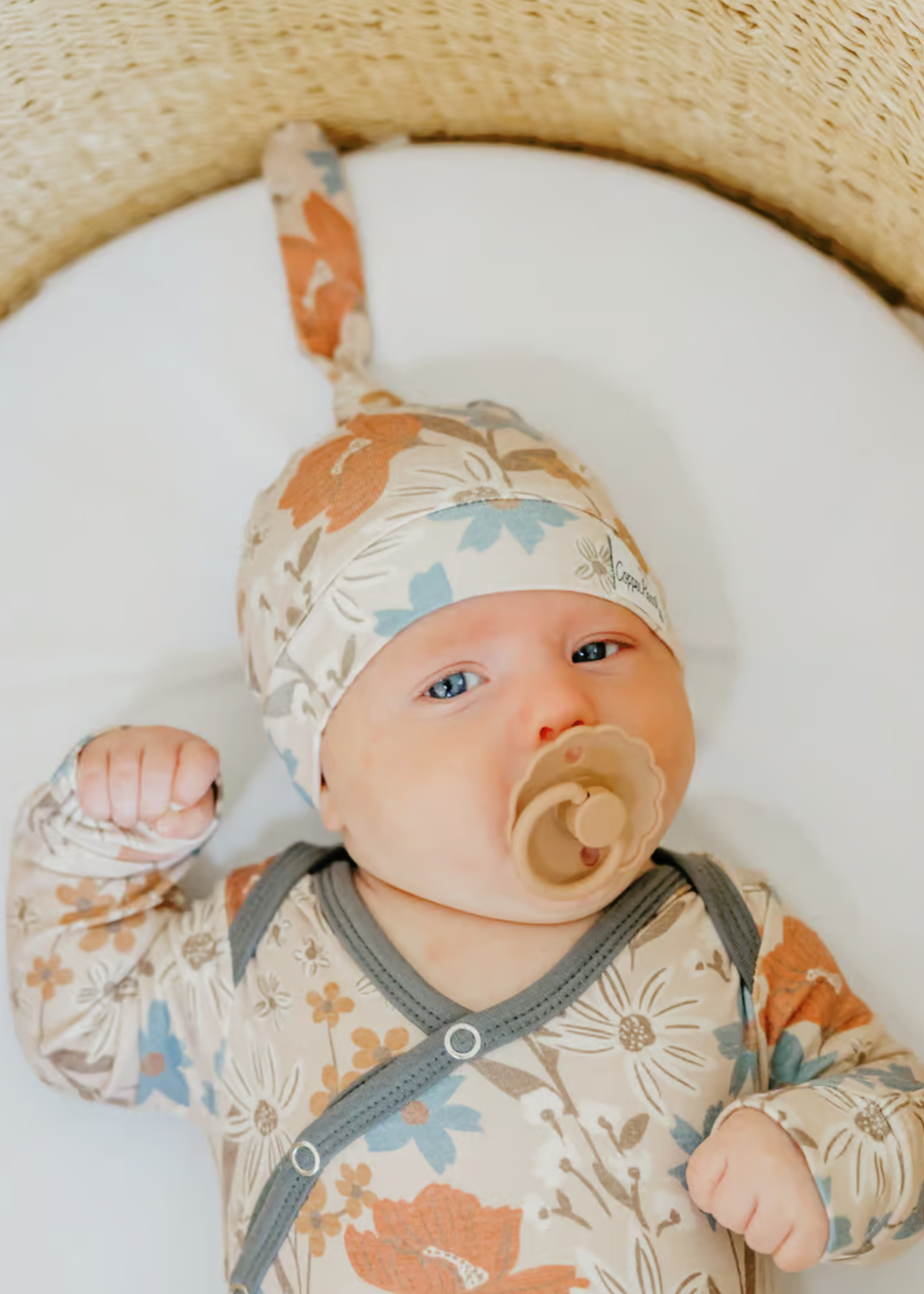 TOP KNOT HAT-EDEN : 0-4 MONTHS