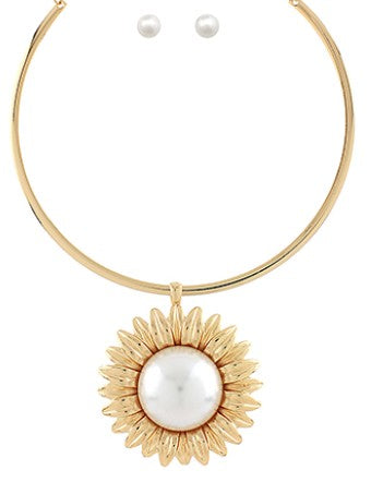FLOWER PEARL PENDANT WIRE NECKLACE SET - CREAM/GOLD