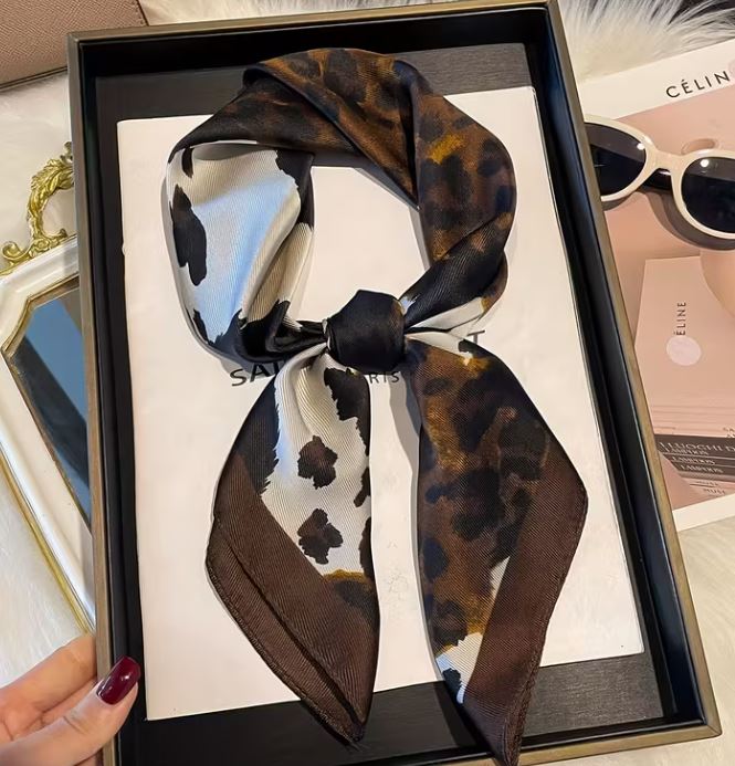 CHIC LEOPARD AND COW PRINT SCARF - BROWN