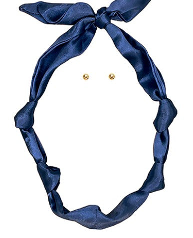 NAVY SCARF NECKLACE