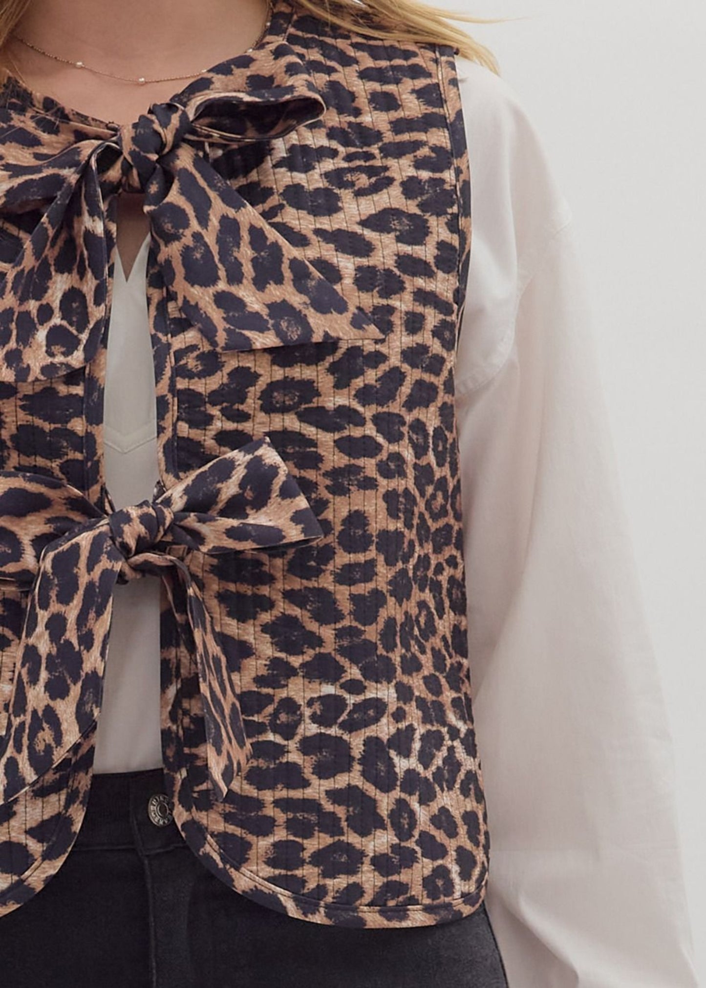 AVERY VEST - LEOPARD