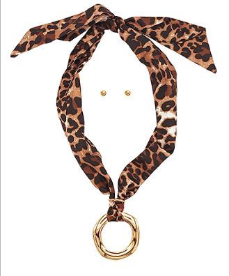 ORGANIC CIRCLE PENDANT SCARF NECKLACE - LEOPARD