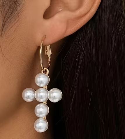 PEARL EARRINGS - CROSS