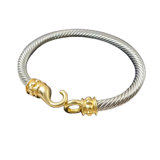 Elegant Adjustable Bracelet - gold