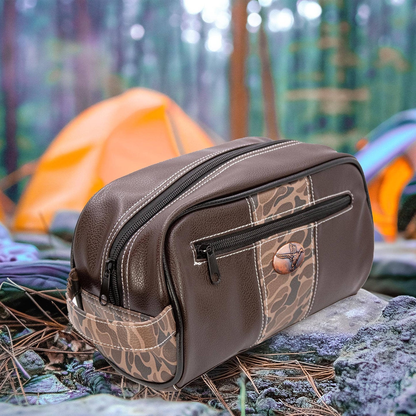 Mallard Brown Pebble Old School Camo Men's Toiletry Dopp Bag.