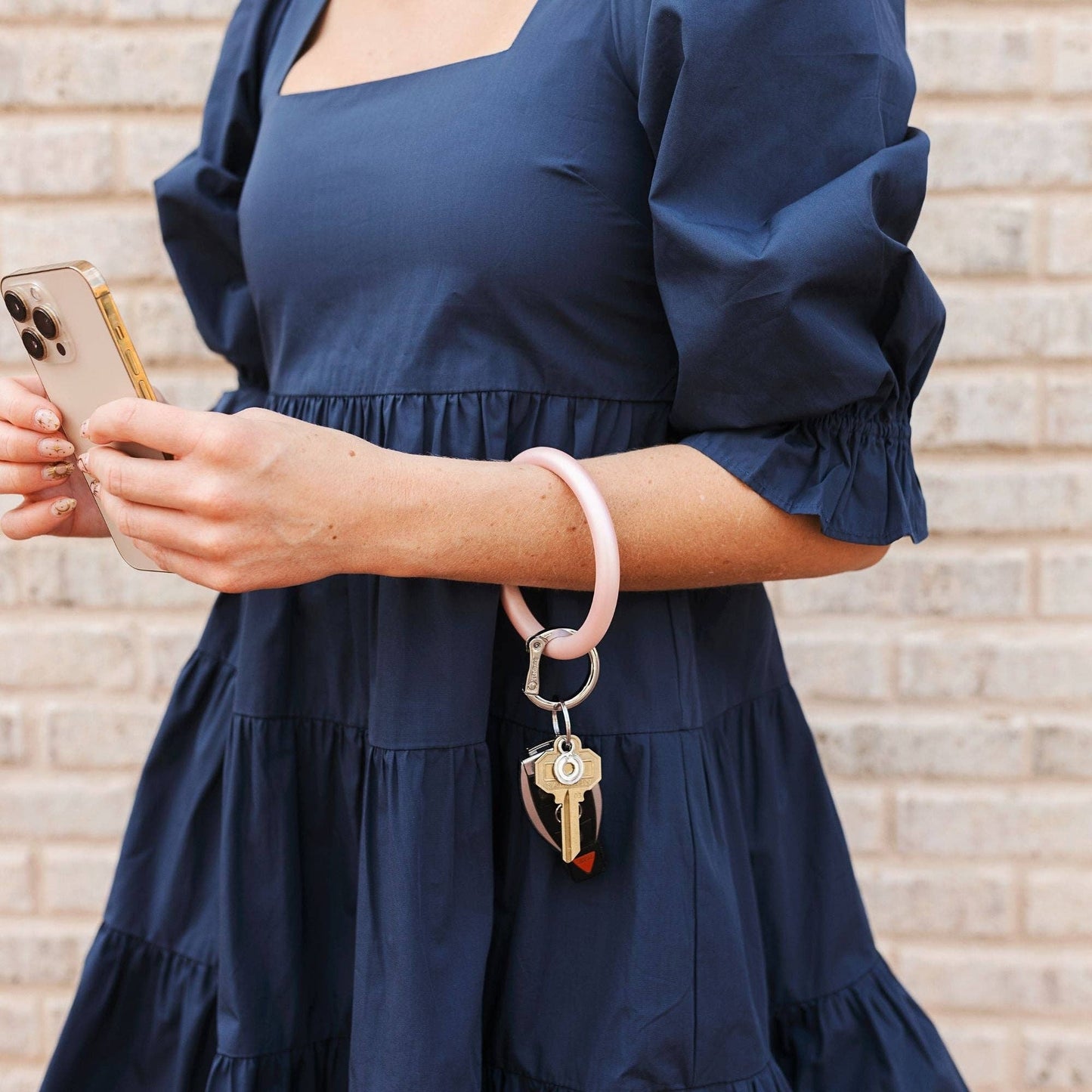 Silicone Big O® Key Ring - Rosé Pearlized