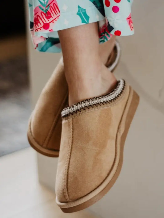 Sand Embroidered Slip-On House Shoes