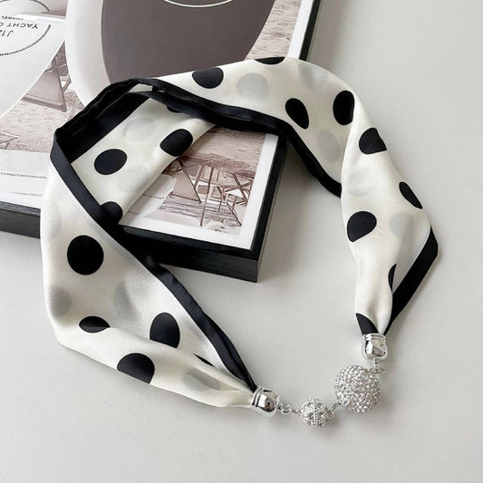 Magnetic Silk Scarf Necklace – Elegant Neck Wrap