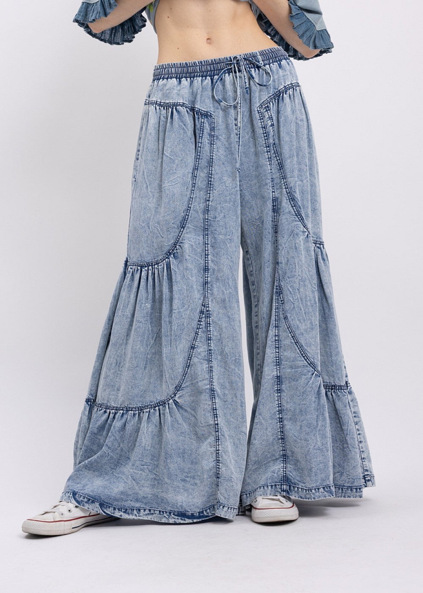 MINERAL WASHED MULTI-CUT WIDE LEG PANTS