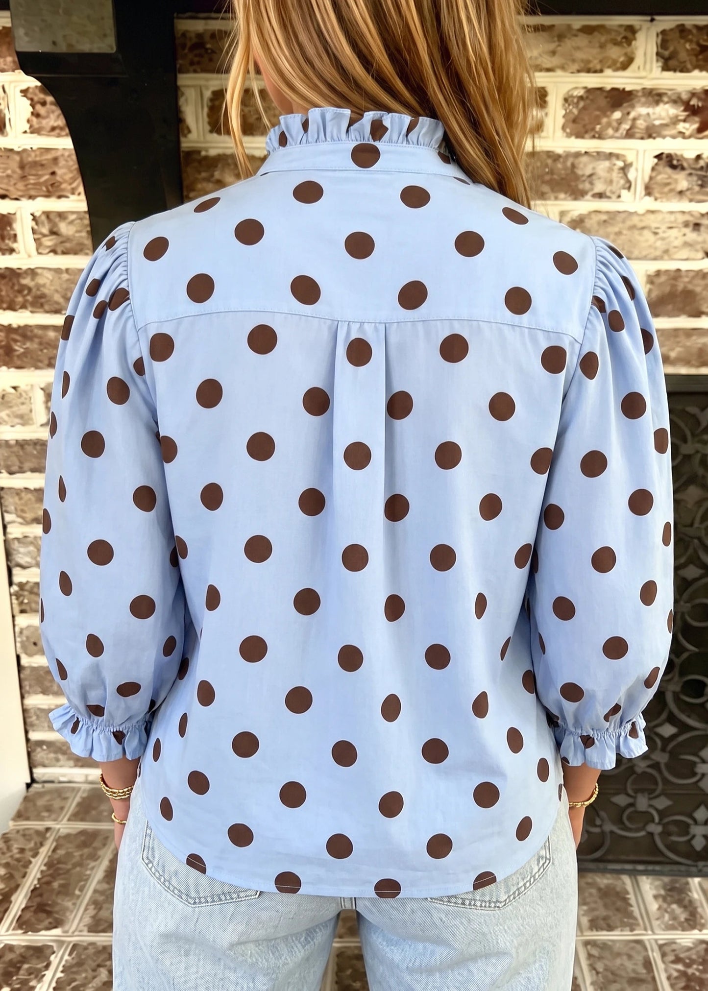 ALI TOP - BLUE AND BROWN POLKA DOT
