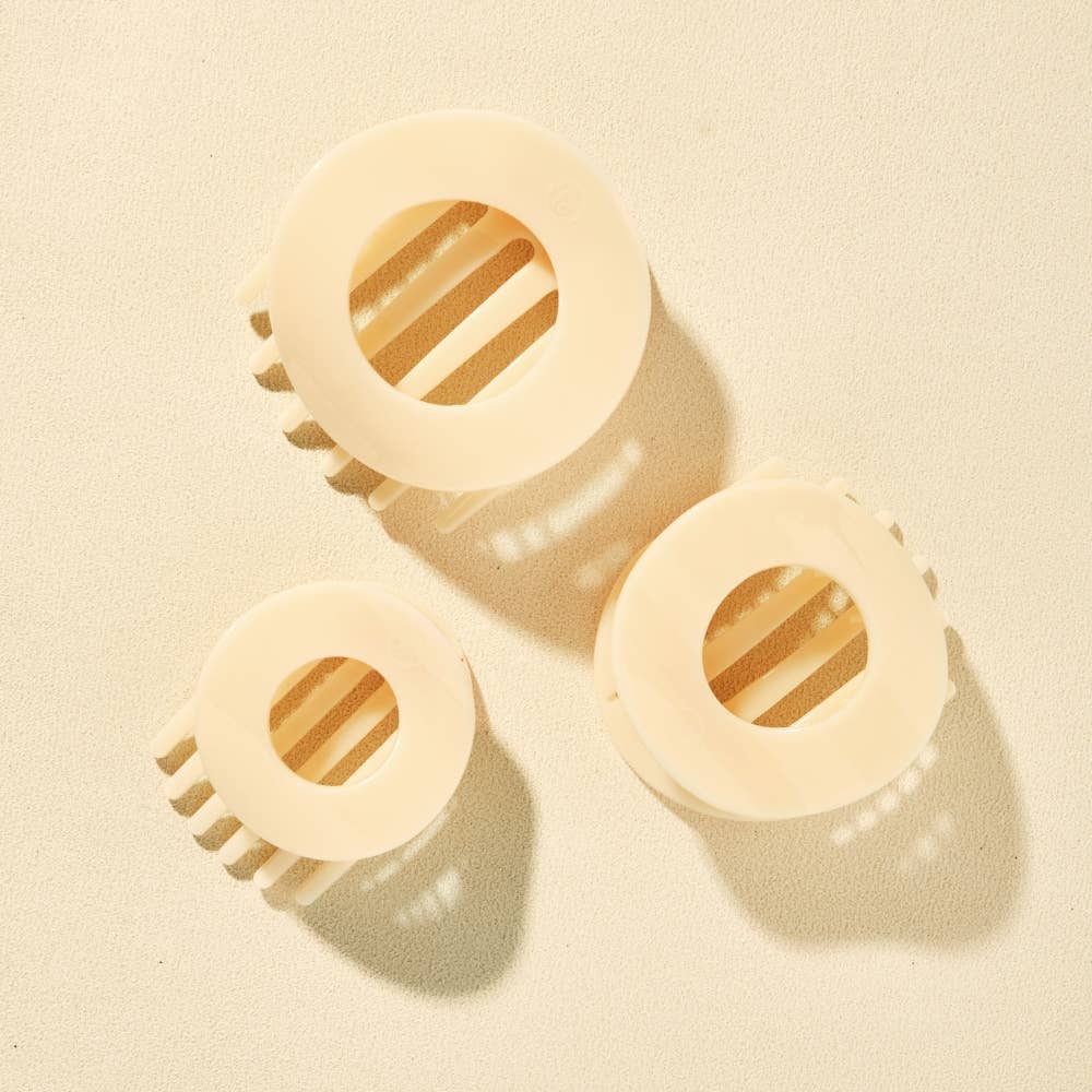 Almond Beige | Medium | Flat Circle Hair Clip