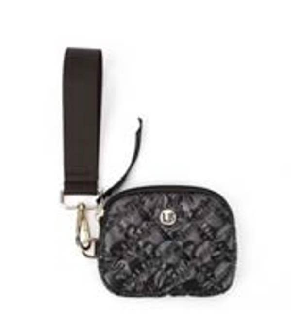 Jennifer Wristlet Wallet Keychain Onyx