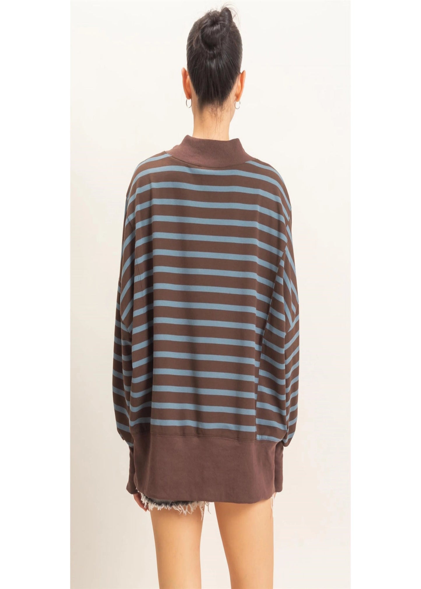 AURIE MOCKNECK - BROWN AND DARK BLUE