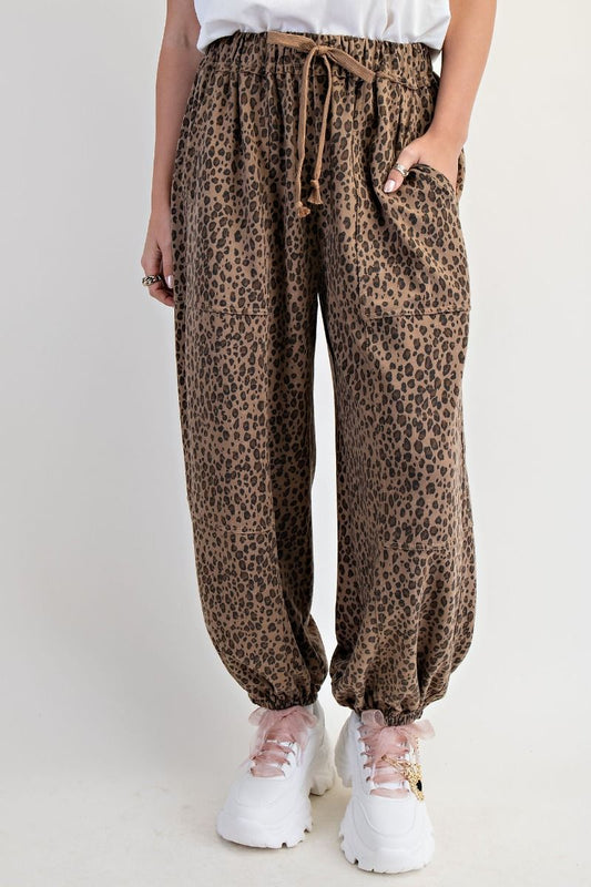 TERRY ANIMAL PRINTED WASHED PANTS-MOCHA
