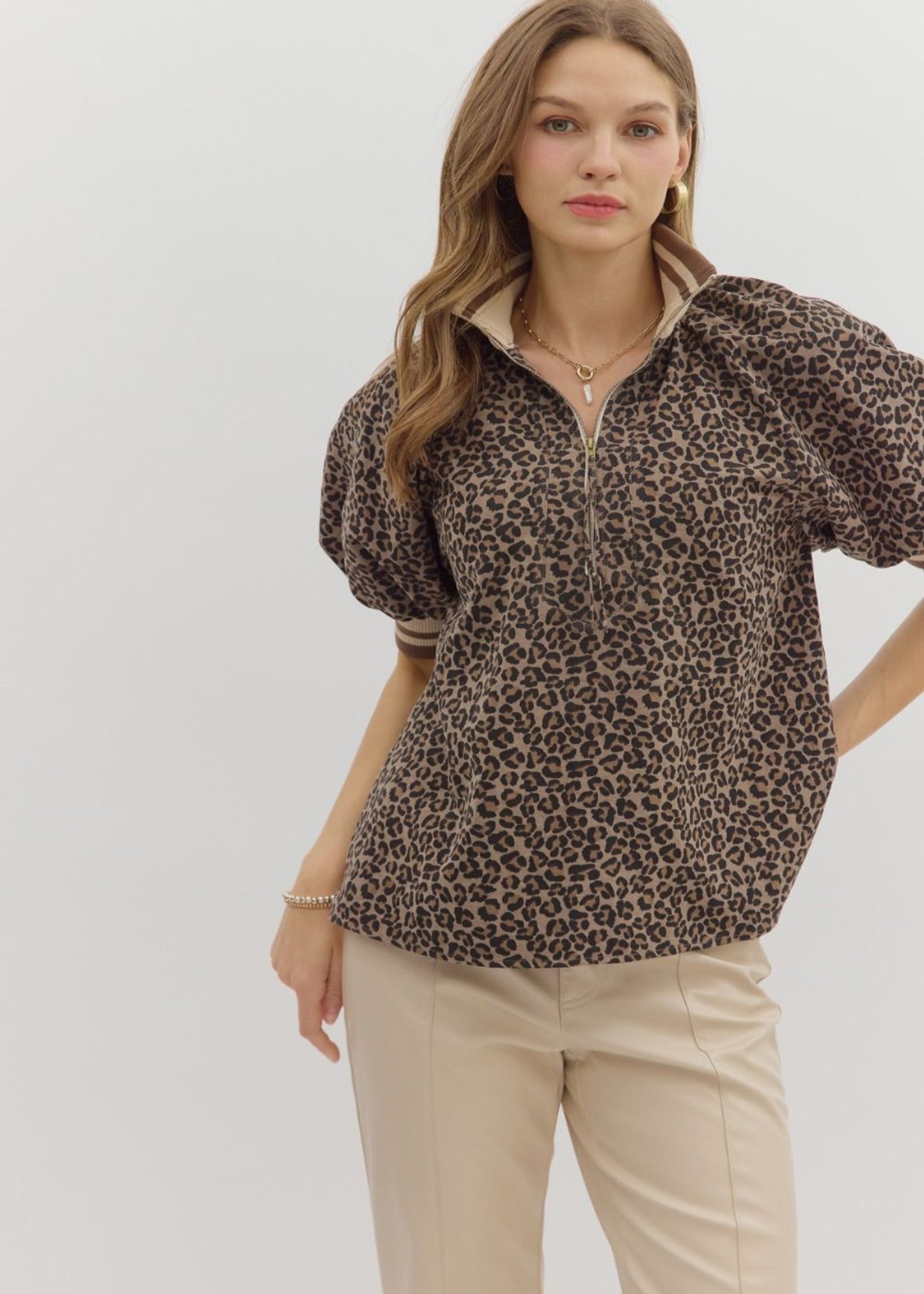 MAYLEE LEOPARD PUFF SLEEVE HALF-ZIP TOP: MOCHA