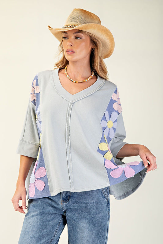 BRILEY- DUSTY BLUE DAISY PATCH TOP