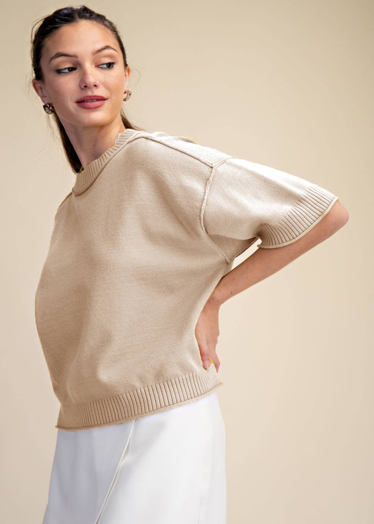 Relaxed Sweater Crew-Neck Elbow-Length Sleeve