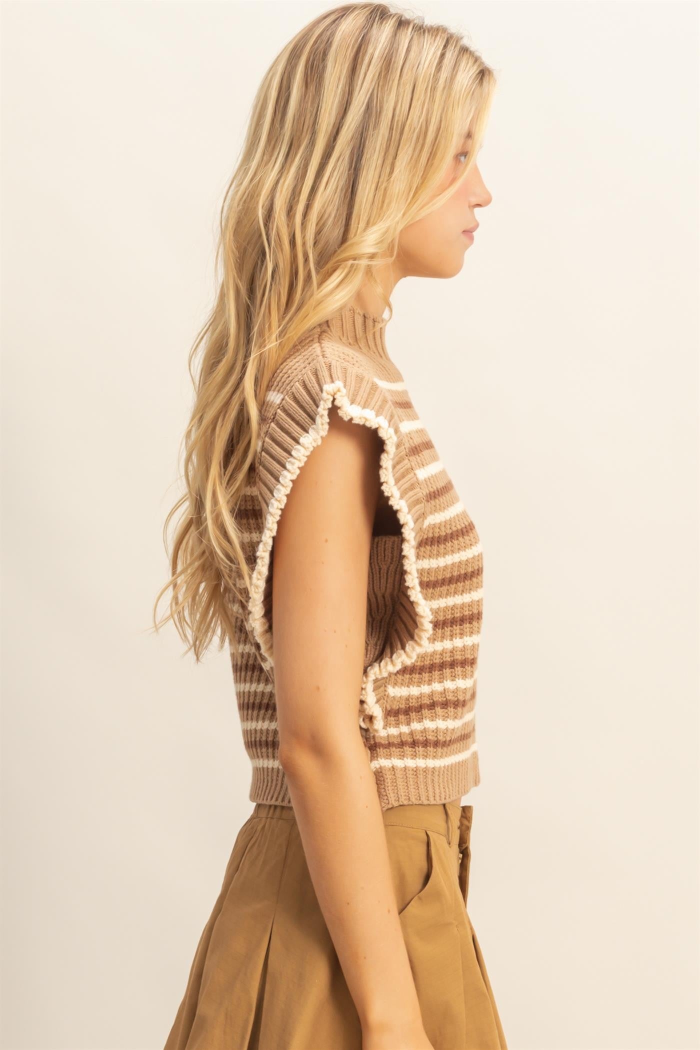 KATE STRIPED SLEEVELESS SWEATER VEST - L. OLIVE