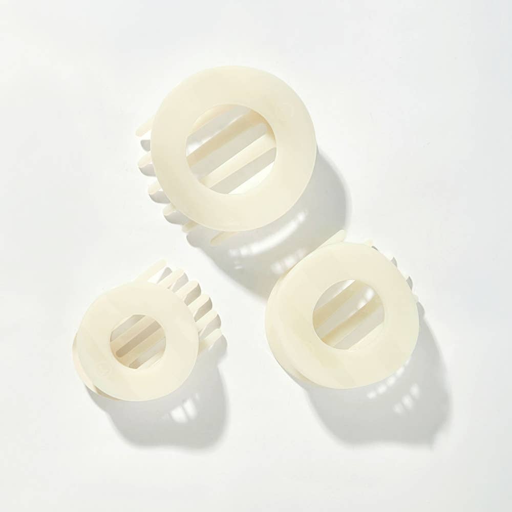 Coconut White | Large | Flat Circle Hair Clip