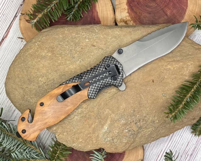 Bass Fisherman Knife