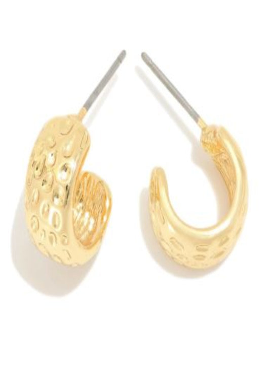 Textured Metal Hoop Earrings: Gold