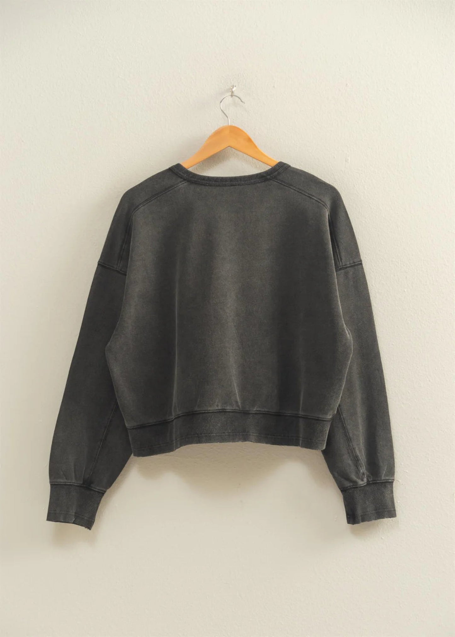 MIA OVERSIZED CREW NECK - BLACK